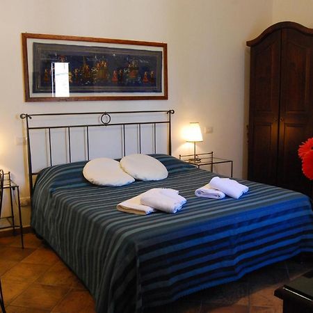 B&B Corte Barocca Lecce Exterior photo