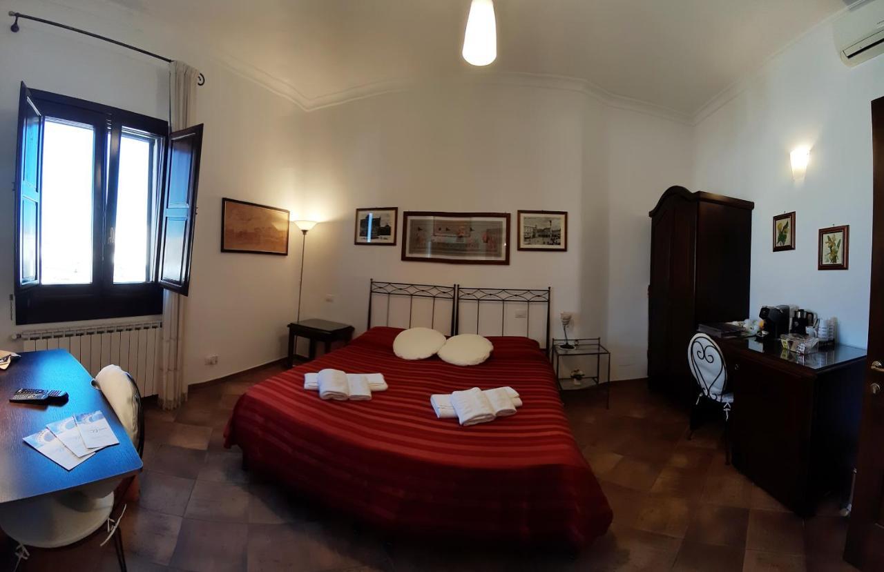B&B Corte Barocca Lecce Exterior photo