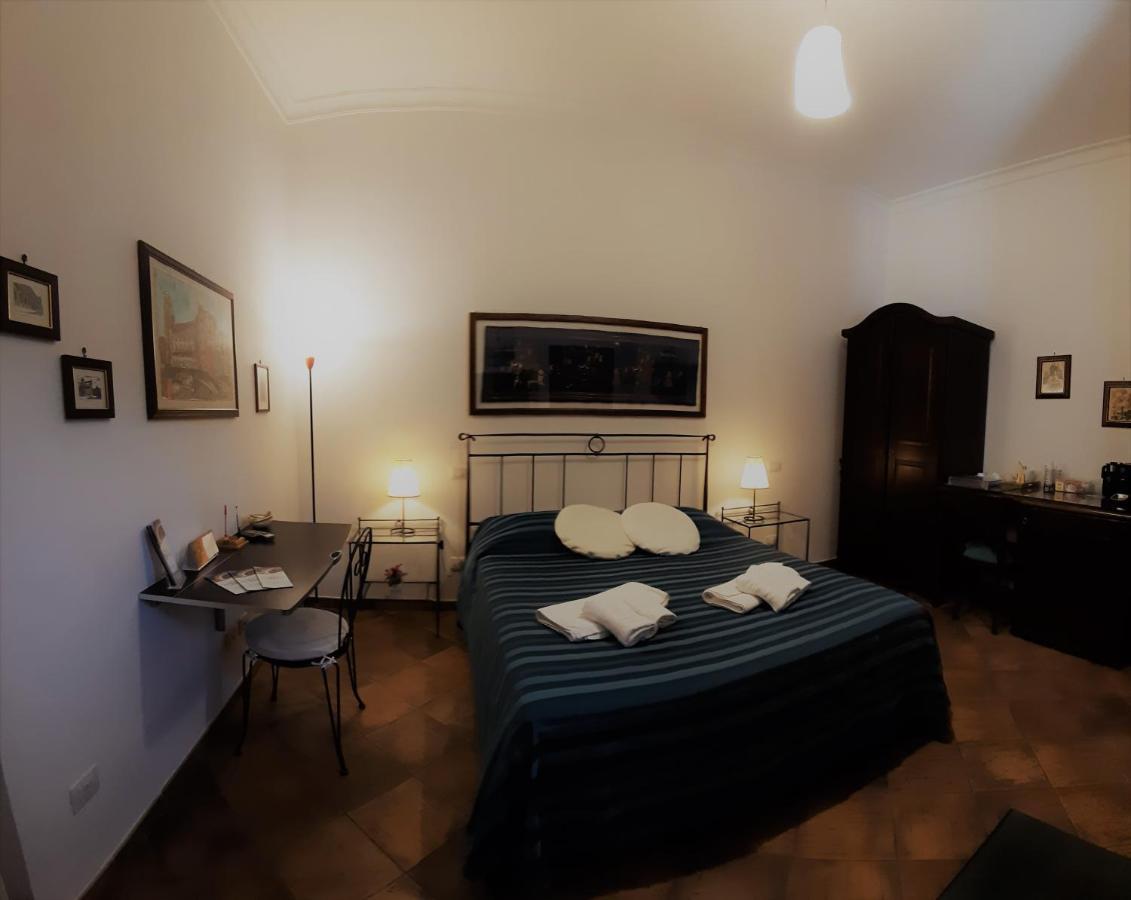 B&B Corte Barocca Lecce Exterior photo